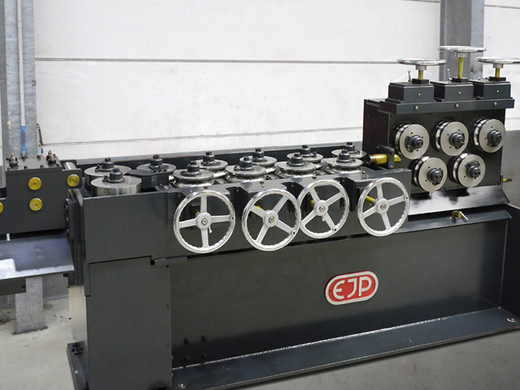 EJP Drahtrichtanlage wire straightener